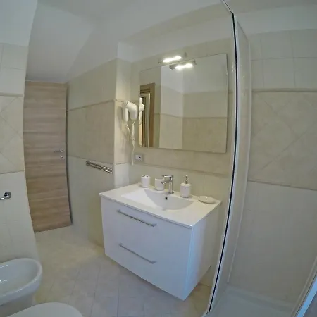 Bb Arete Bed & Breakfast *